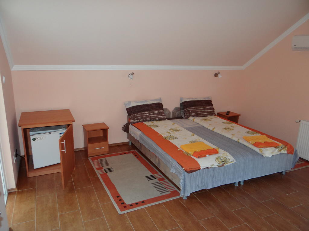 Marinica Apartman Гайдусобосло Номер фото