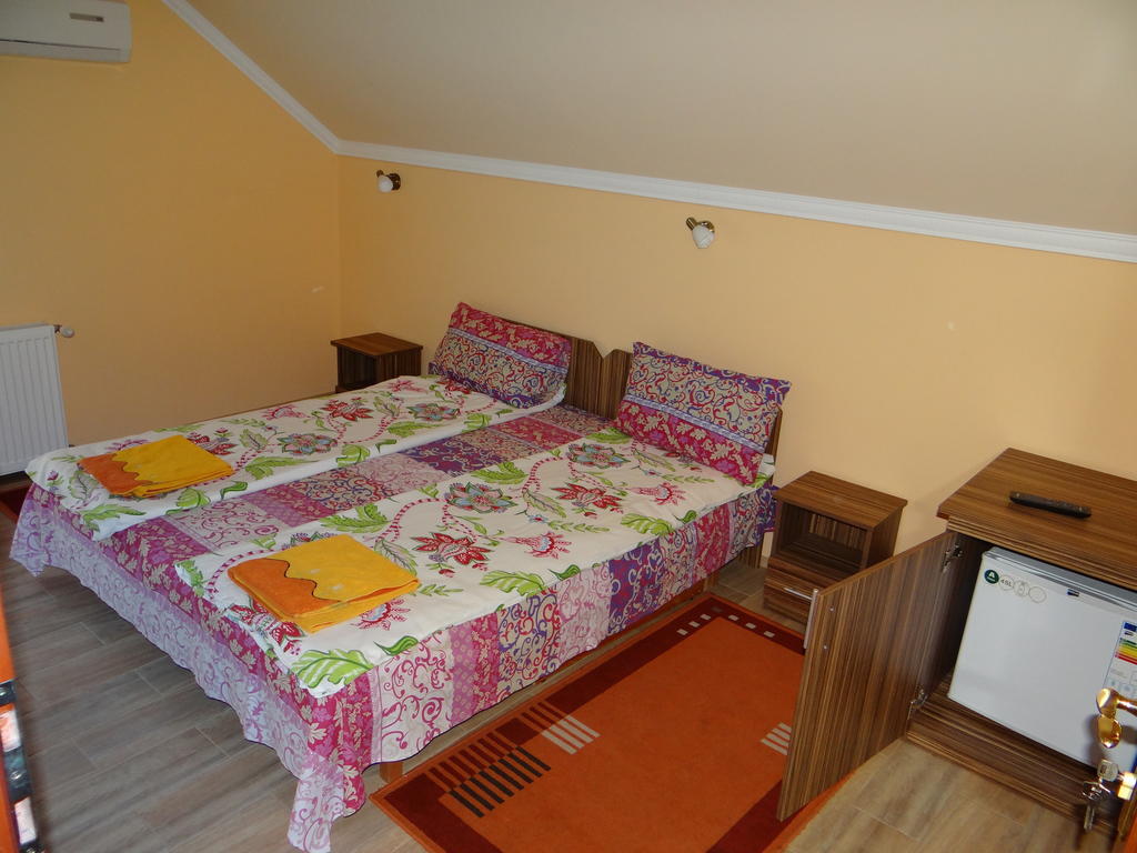 Marinica Apartman Гайдусобосло Номер фото